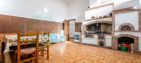 3 bedrooms Villa in Lainate, Italy No. 72317 10