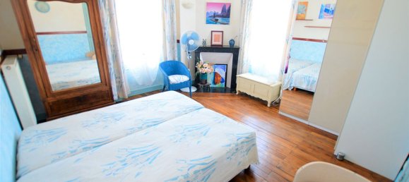 Casa T7 em Yvoy-le-Marron, France N.º 44095 11