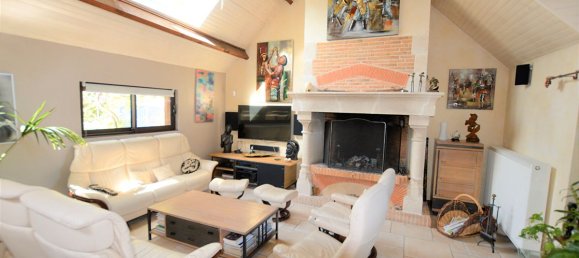 Casa T7 em Yvoy-le-Marron, France N.º 44095 2