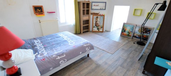 Casa T7 em Yvoy-le-Marron, France N.º 44095 12