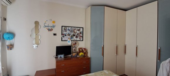 Дом с 1 спальней в Рим, Италия № 377791 3