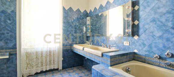 11 rooms Villa in Terni, Italy No. 177185 10