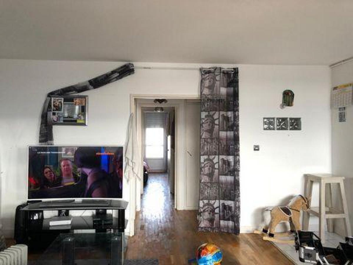 Condominio de 2 dormitorios en Beauvais, France No. 8019