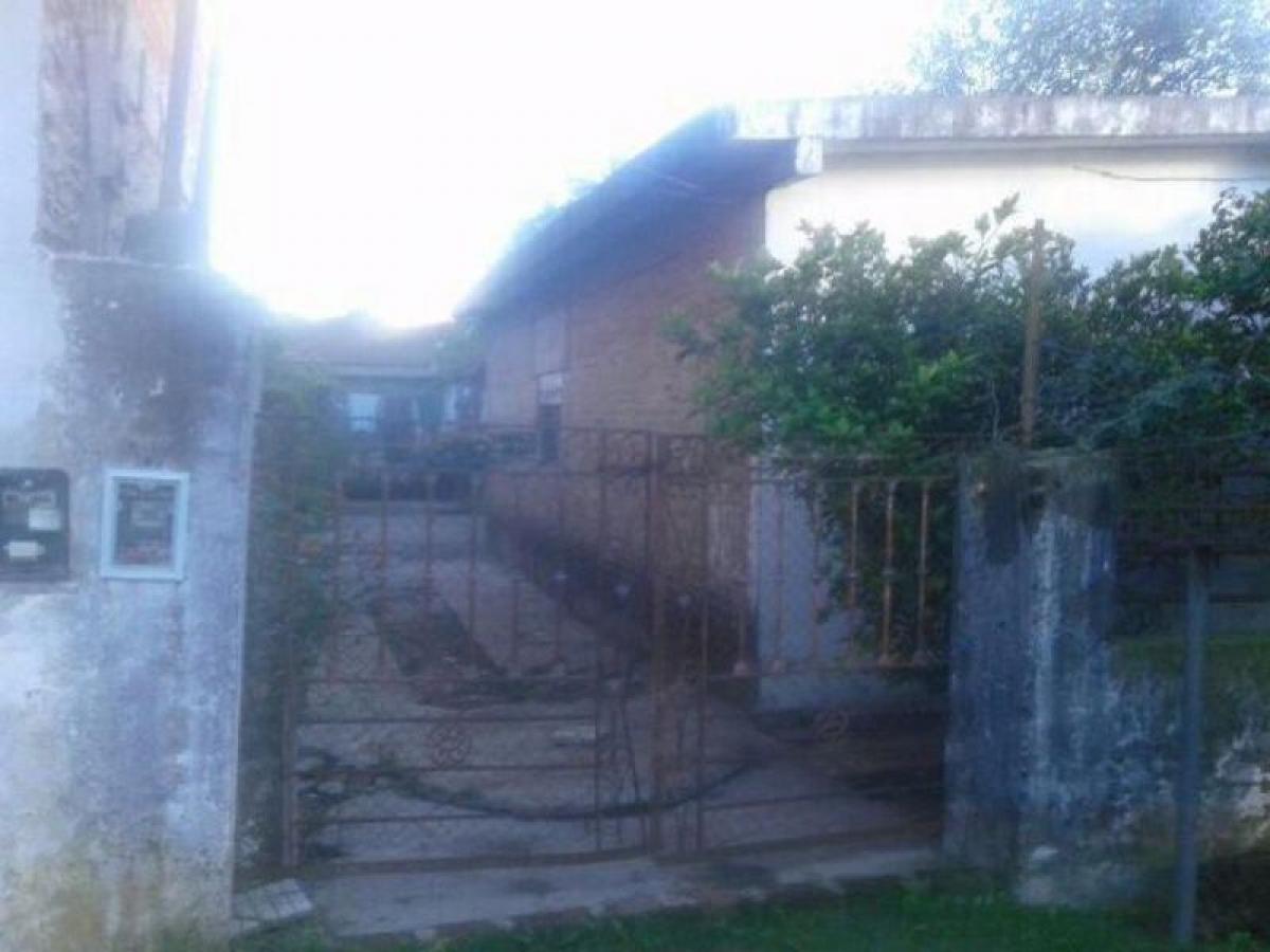 3 bedrooms House in Bermudez, Argentina No. 11192