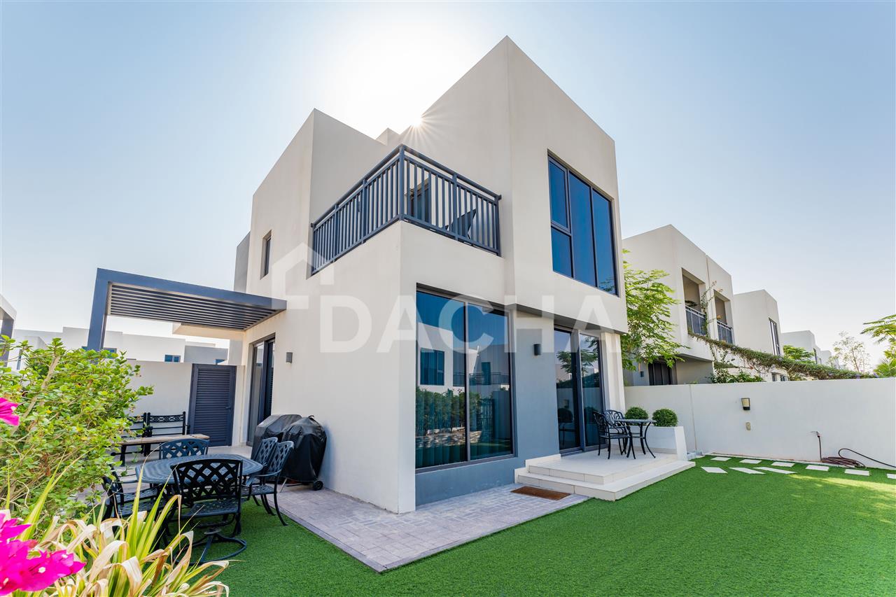4 bedrooms Villa in Dubai Hills Estate, UAE No. 27834