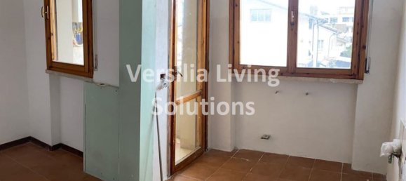 3-salle Appartement à Viareggio, Italy No. 11359 6