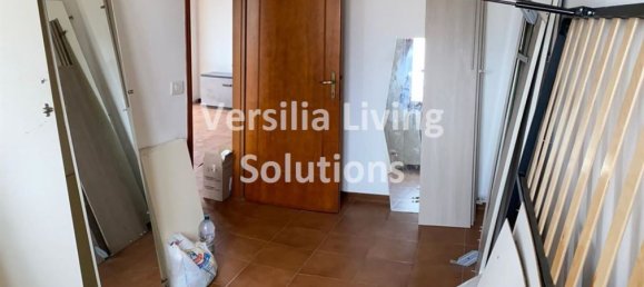 3-salle Appartement à Viareggio, Italy No. 11359 18