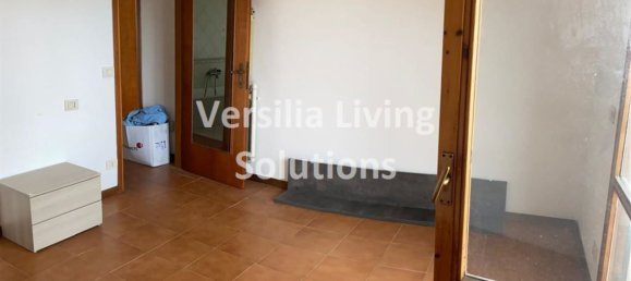 3-salle Appartement à Viareggio, Italy No. 11359 14