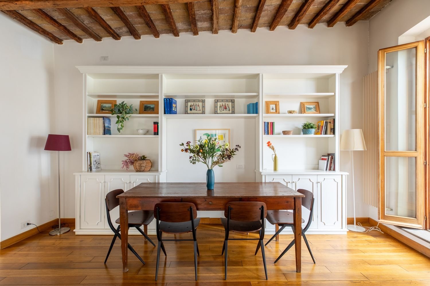 Ático de 2 habitaciónes en Rome, Italy No. 44100