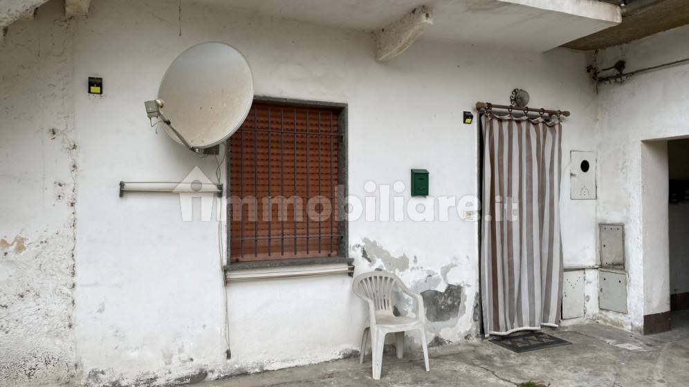 1 bedroom Apartment in Besnate, Italy No. 305934