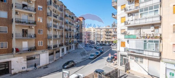 3 bedrooms Apartment in Syracuse, Italy No. 329221 2