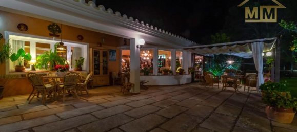 5 bedrooms Villa in Menorca, Spain No. 82325 10