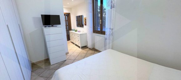 2 rooms Apartment in Bologna, Italy No. 29293 13