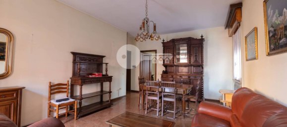 3 bedrooms Villa in Leno, Italy No. 234681 4