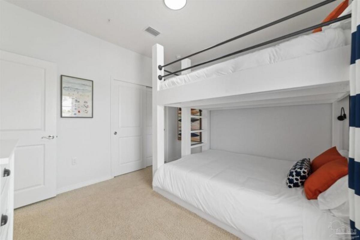 2 bedrooms House in Pensacola, USA No. 404635