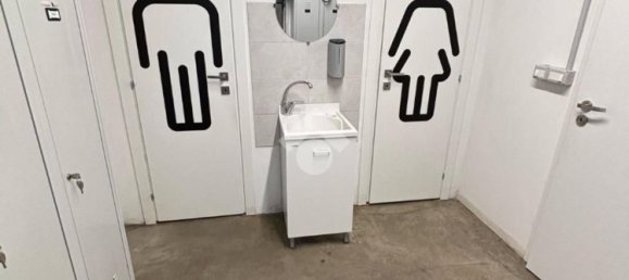 Lagerhaus in Venaria Reale, Italy 420m², Nr. 116557 12