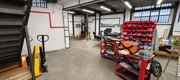 Lagerhaus in Venaria Reale, Italy 420m², Nr. 116557 4