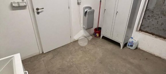 Lagerhaus in Venaria Reale, Italy 420m², Nr. 116557 17