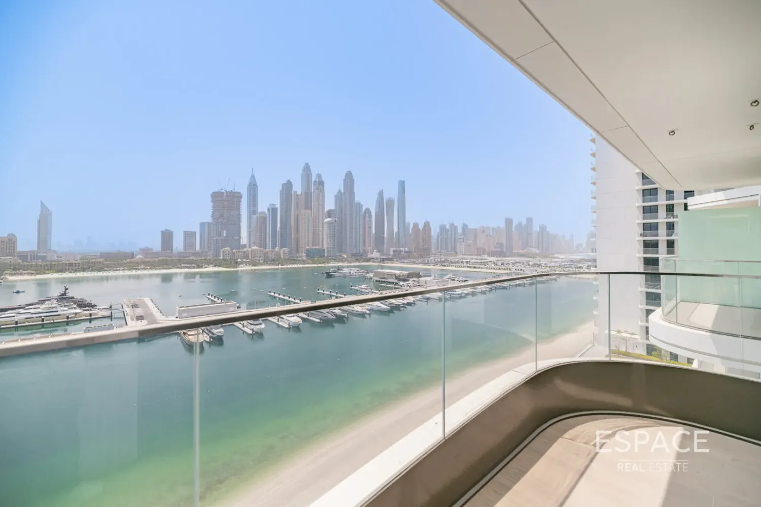 Apartamento T2 em Dubai Harbour, UAE N.º 106172