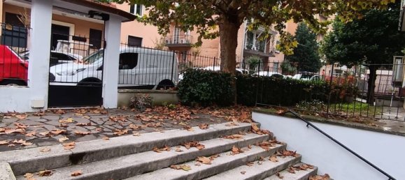 3 rooms Apartment in Bologna, Italy No. 24029 18