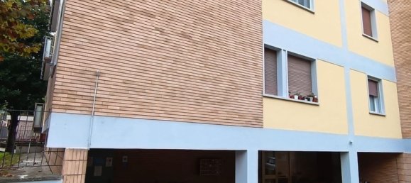 3 rooms Apartment in Bologna, Italy No. 24029 16