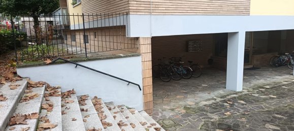 3 rooms Apartment in Bologna, Italy No. 24029 7