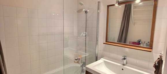 2 bedrooms Duplex in Verneuil-sur-Seine, France No. 131913 12