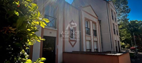 2 bedrooms Duplex in Verneuil-sur-Seine, France No. 131913 16