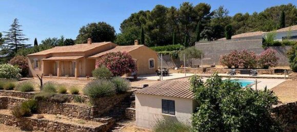 4 غرف نوم منزل في Pourrieres, France رقم 330100 2