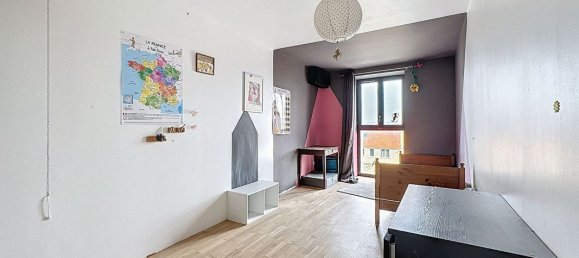 5 bedrooms House in Montainville, France No. 134007 10