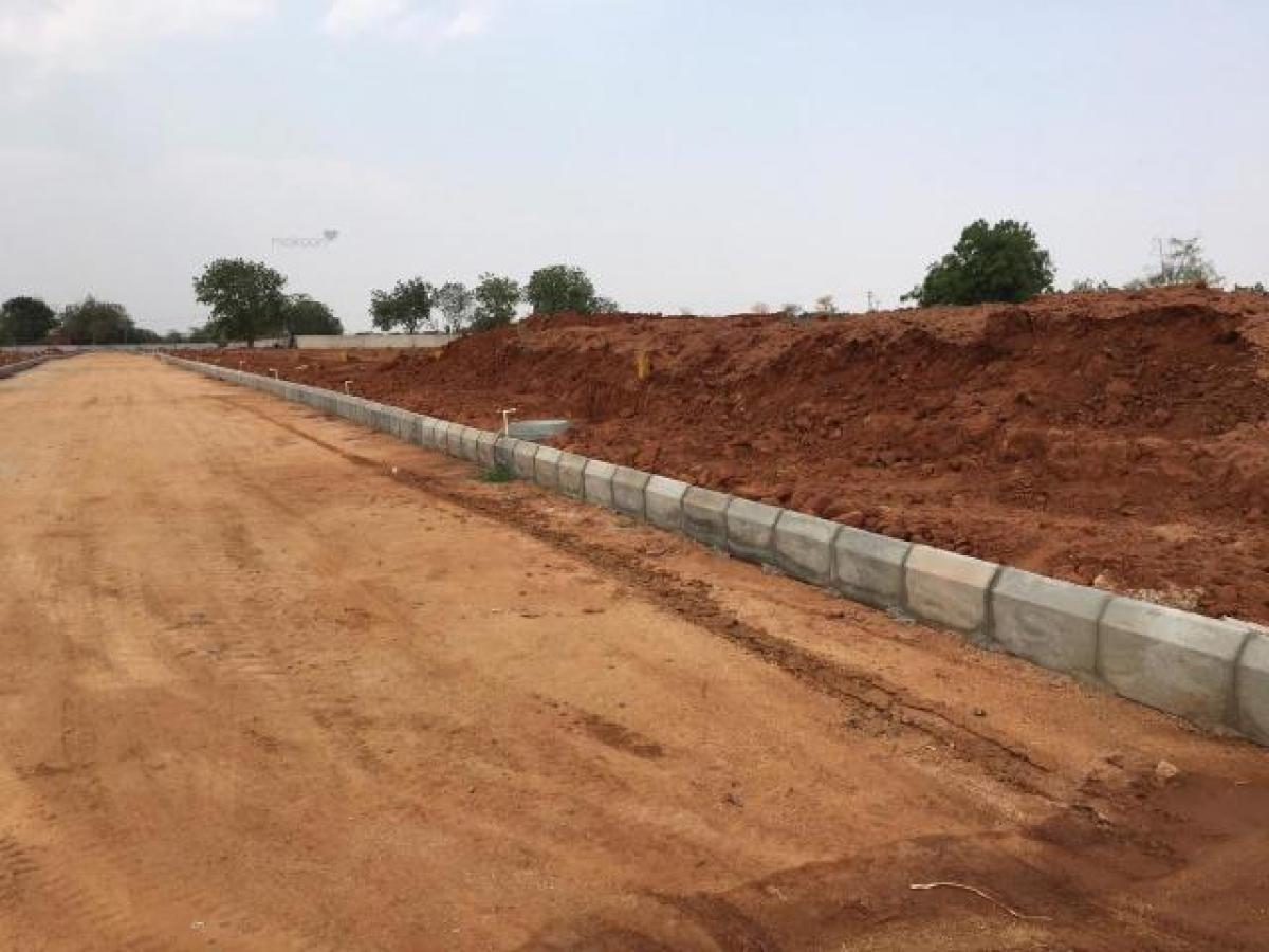 Terrain à Hyderabad, India No. 35352