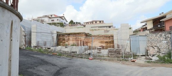 Casa de 6 habitaciónes en Fonte Nuova, Italy No. 70522 8