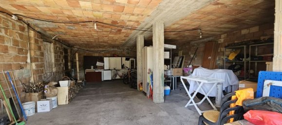 7 rooms Apartment in Montecalvo in Foglia, Italy No. 96636 15