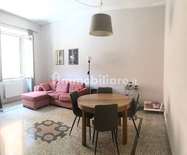 Apartamento de 4 dormitorios en Rome, Italy No. 348411