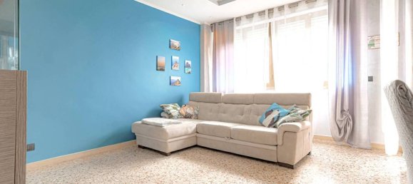 2 bedrooms Apartment in Rome, Italy No. 338492 3