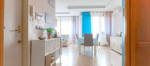 2 bedrooms Apartment in Rome, Italy No. 338492 14