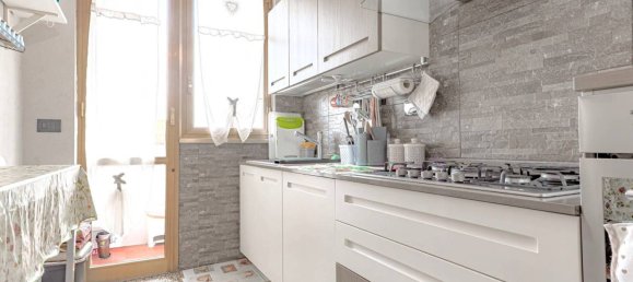 2 bedrooms Apartment in Rome, Italy No. 338492 12