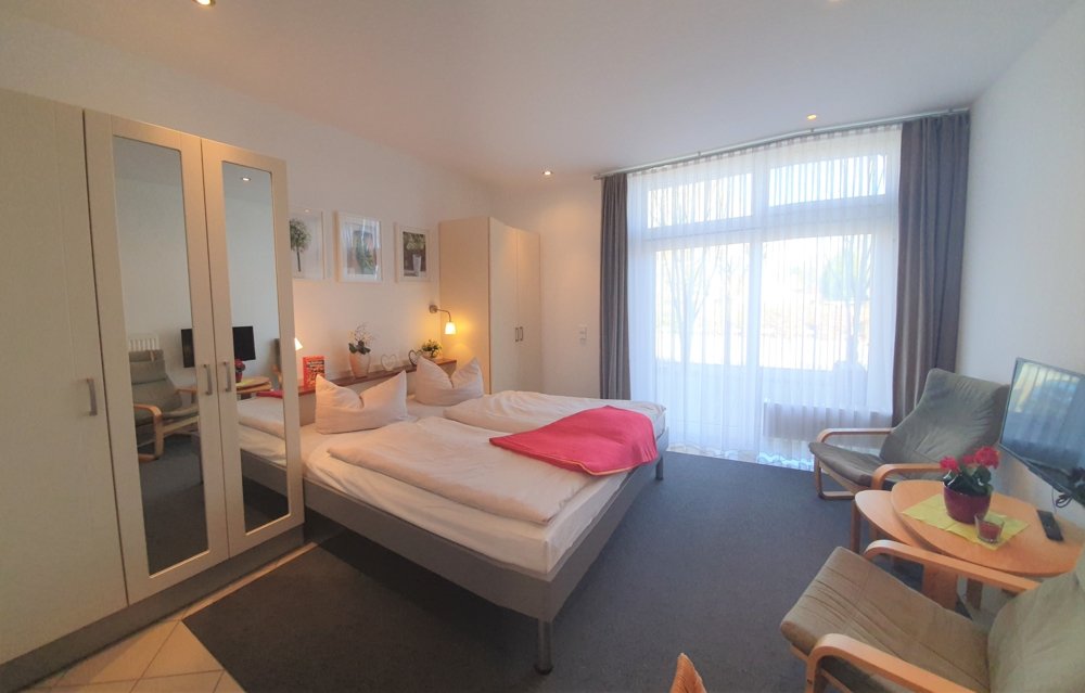 1 bedroom Hotel in Mecklenburgische Seenplatte, Germany No. 127546