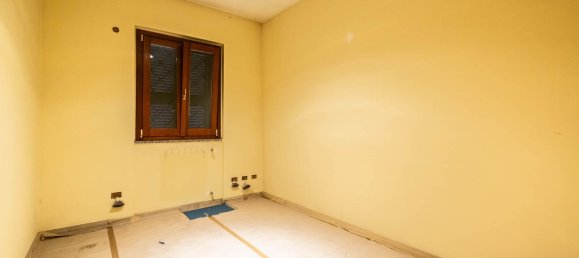 4 rooms Duplex in Rome, Italy No. 74502 23