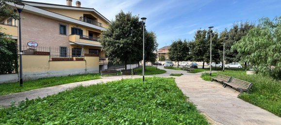 4 rooms Duplex in Rome, Italy No. 74502 2