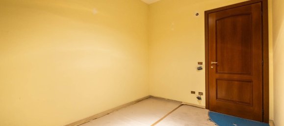 4 rooms Duplex in Rome, Italy No. 74502 24