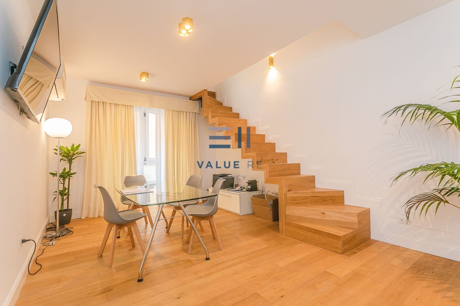 2 bedrooms Duplex in Rome, Italy No. 401796