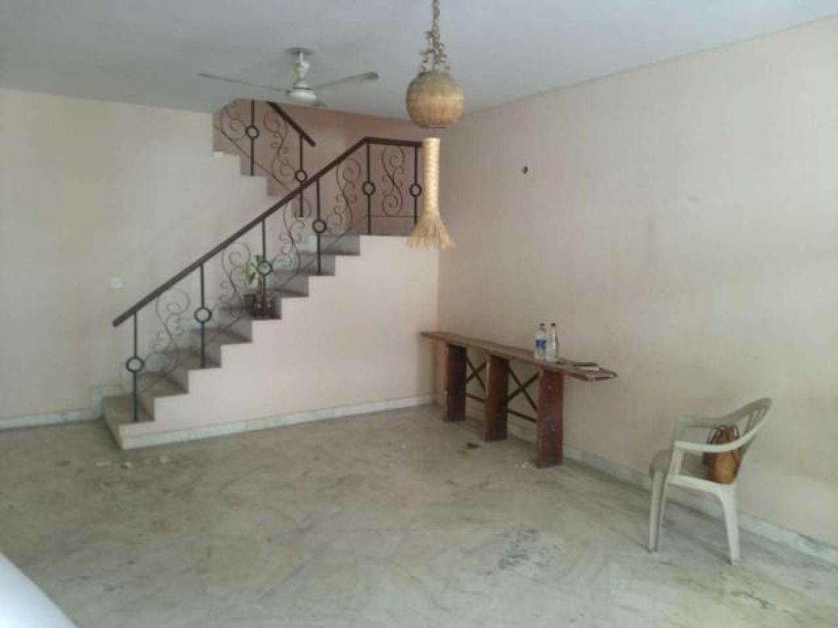 Casa T4 em Gurgaon, India N.º 22337