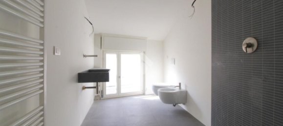 3-Zimmer Wohnung in Lodi, Italy, Nr. 228380 2