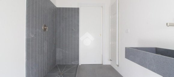 3-Zimmer Wohnung in Lodi, Italy, Nr. 228380 12