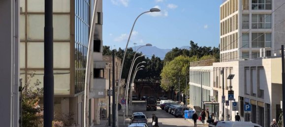 3-salle Appartement à Cagliari, Italy No. 43445 79