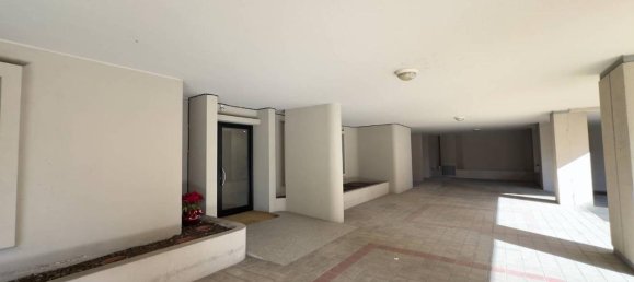 3-salle Appartement à Cagliari, Italy No. 43445 77