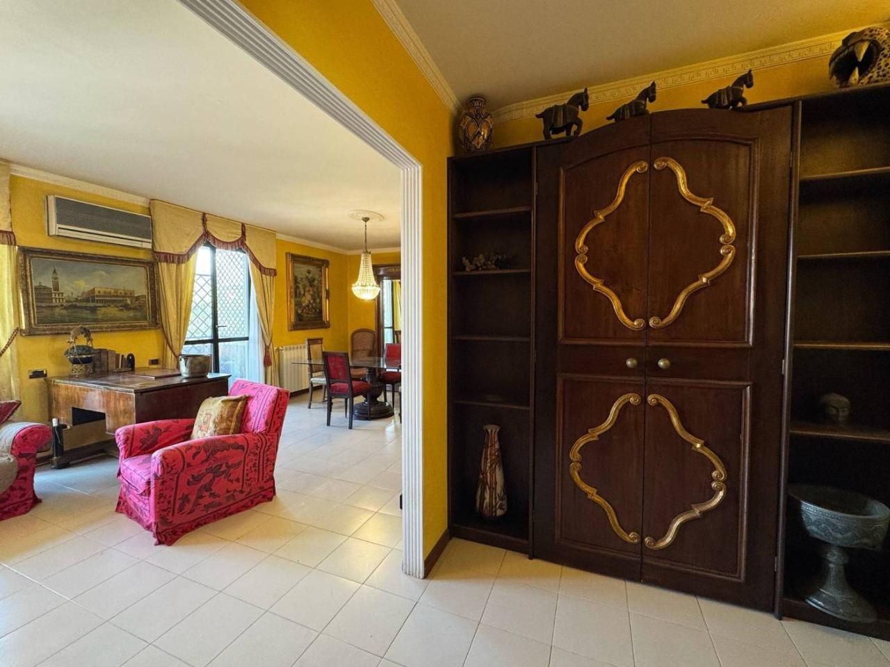 Apartamento de 3 habitaciónes en Cagliari, Italy No. 43445