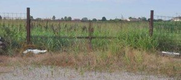 9275m² Land in Casalserugo, Italy No. 278393 2