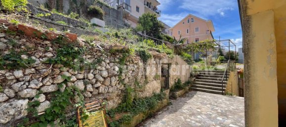 3 bedrooms Apartment in Messina, Italy No. 360974 33